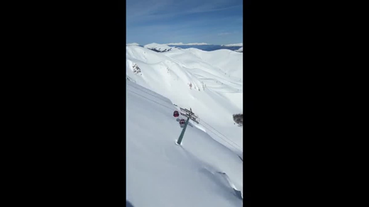 Roccaraso: dopo le bufere dei giorni scorsi, a Pasqua e Pasquetta sole e neve sulle piste da sci