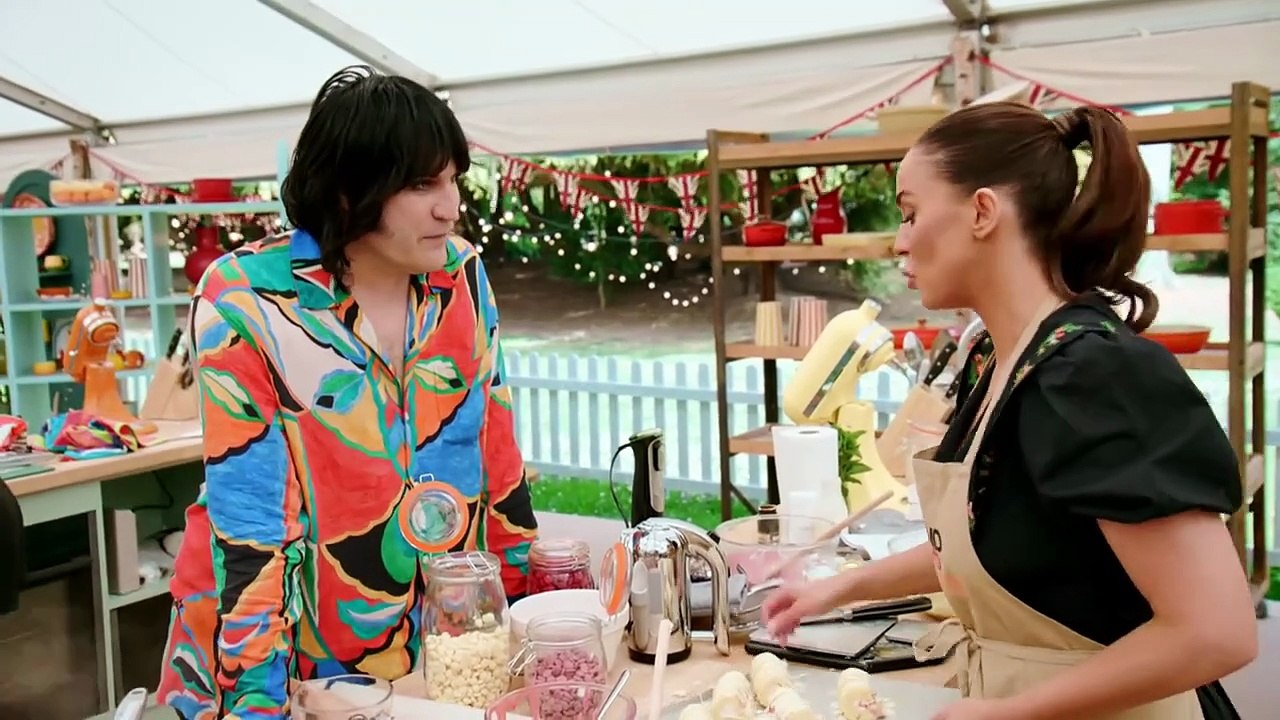 The Great Celebrity Bake Off for SU2C - Season 9 Episode 3 - Alex Brooker, Ambika Mod, Rose Ayling-Ellis, Vicky Pattison & Sam Thompson