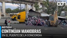 Continúan maniobras para retirar tráiler volcado en el Puente de la Concordia