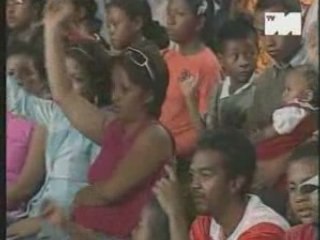 Ny Hasim-piderana - Andriamanitro (Tarika Hasina)