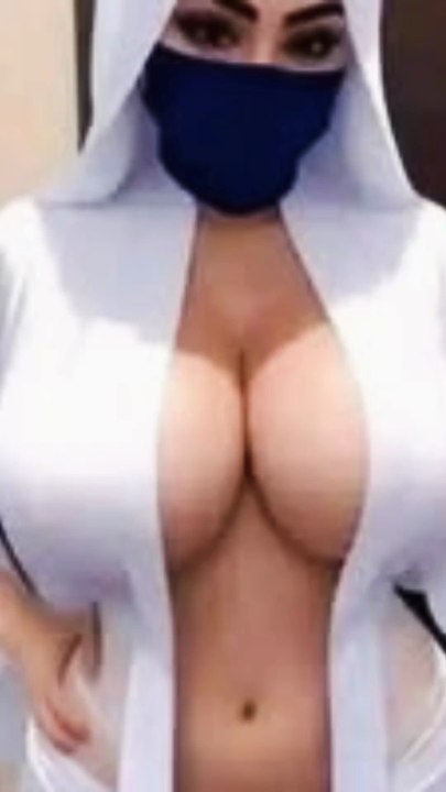 Sexy Funny Prank 😂🔥 | She Didn’t Expect This!