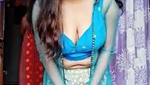 Meri sister naa Live video main dressed utar d