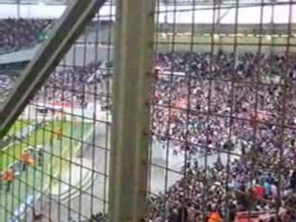 France Paraguay Ola depuis la porte 16