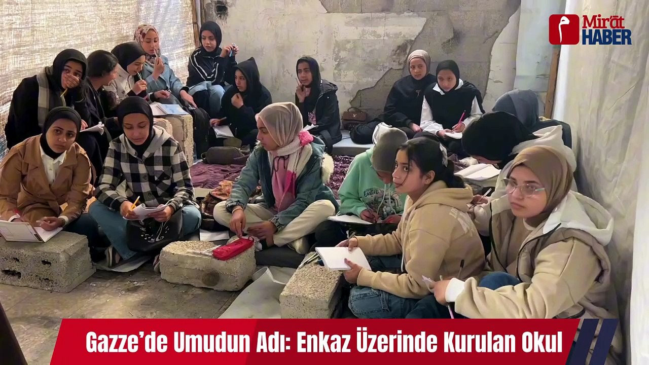 Gazze’de Umudun Adı Enkaz Üzerinde Kurulan Okul