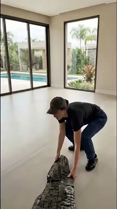 This detail in the floor completely transformed the room 😲