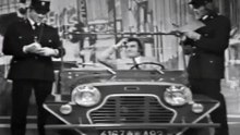 1971 - Johnny Hallyday - Sketch “Les Contraventions” avec Sacha Distel et Aldo Maccione dans le “Sacha Show” (1ère Chaîne, 26 Mai)