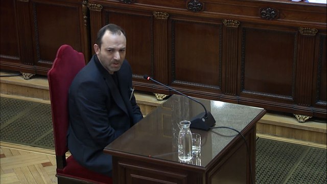 Víctor Ábalos niega ser custodio del dinero de su padre ni hablar con Koldo en clave
