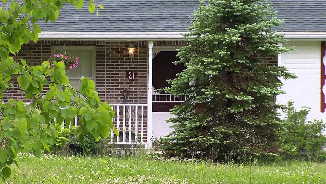 Crime Beat S07E16 Gone in Town