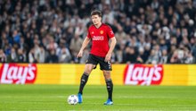 Harry Maguire signs one-year contract extension at Manchester United