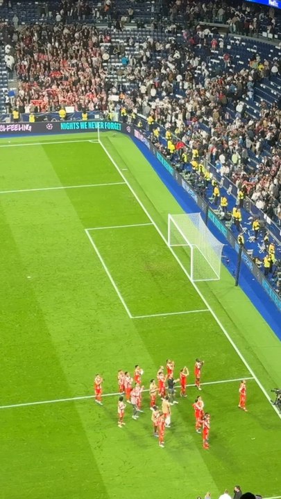 Fiesta del Bayern en el Bernabéu tras ganar al Real Madrid
