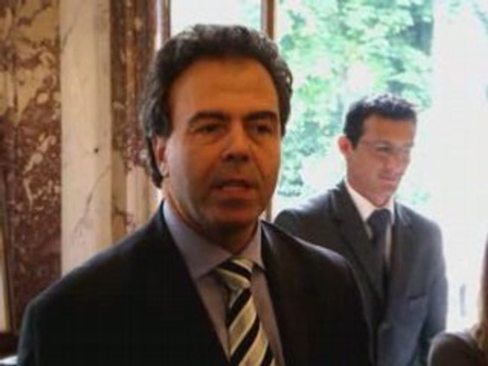 Discours de Luc Chatel aux Attaches Parlementaires