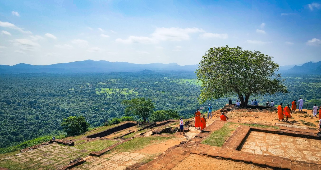 Bunnik Tours: Sri Lanka 2026