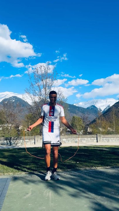 Hold On Choreography 🕺🕺