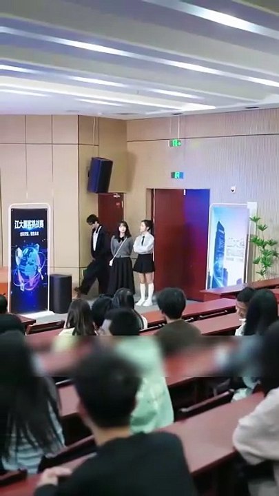 💞18yo unloved girl was taken home by 38yo CEO uncle, was pampered like a princess!#cdrama