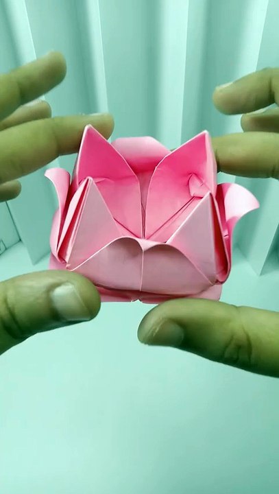 What if beauty is just patience in disguise? 🌸