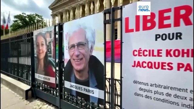 دو شهروند بازداشت شده در ایران پس از نزدیک به چهار سال به فرانسه بازگشتند