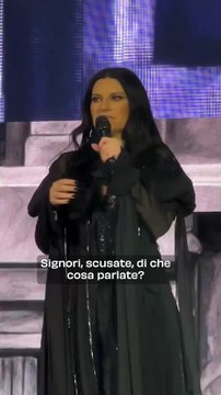 Laura Pausini ferma il concerto a Madrid per uno spettatore ubriaco