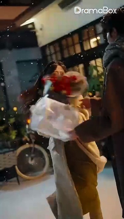 His Eyes Locked on Her 💕 #DramaBox #hks44 #shorts #cdrama #fyp #chinesedrama #minidrama