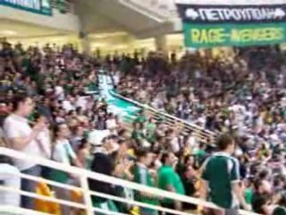 ambiance enorme supporter panathinaikos basket
