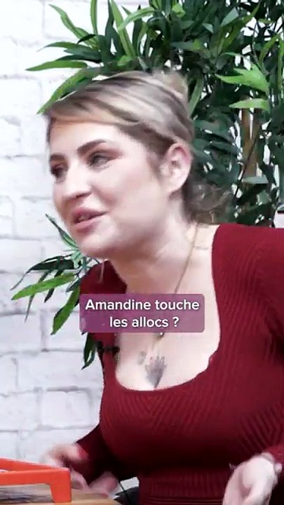 Amandine Pellissard touche les allocs ? 💶