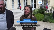 Cécile Kohler e Jacques Paris chegam a França após três anos e meio de detenção no Irão
