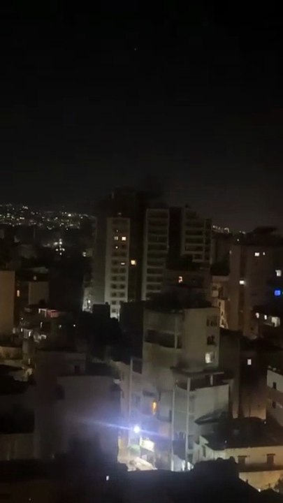 من موقع القصف الإسرائيلي في الضاحية الجنوبية لبيروت.