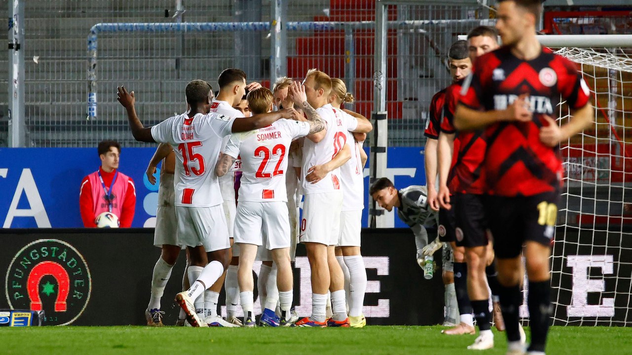 Slapstick bei Wiesbaden: Havelse mit überraschendem Kantersieg