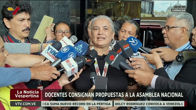 Docentes impulsan propuestas para optimizar la educación en el país