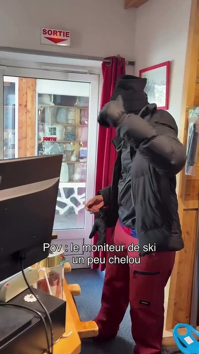 Pov : le moniteur de ski un peu chelou