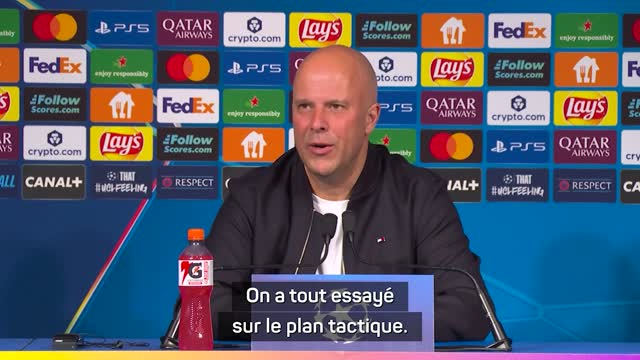 Liverpool - Slot : “On a tout essayé tactiquement mais le PSG écrase son adversaire”