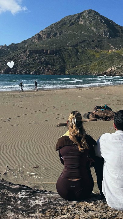 Στιγμές από τις διακοπές του Μάστορα και της Κα...