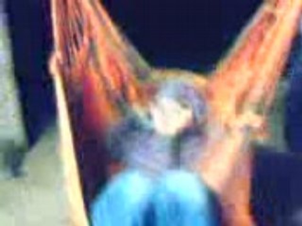 Manon et Noémie dans le Hamac