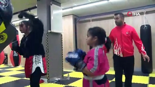 Akran zorbalığından korumak istediği kızını şampiyon yaptı | Ajansspor | IHA