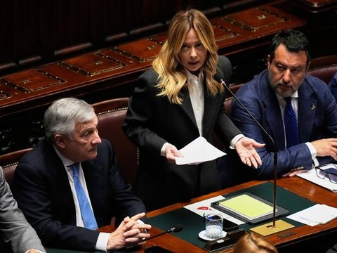 Meloni alla Camera: «Nessun rimpasto dopo sconfitta al referendum, siamo responsabili. Governeremo per 5 anni»