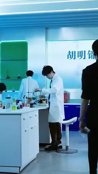 Secret Color Criticality