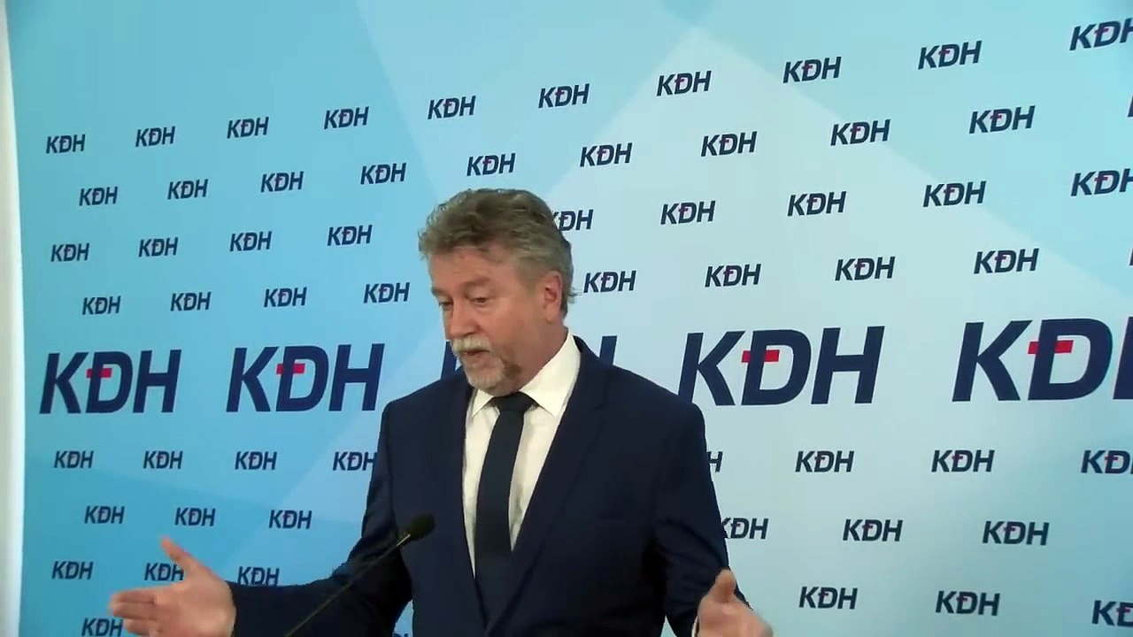 ZÁZNAM: J. Hajko z KDH sa vzdáva poslaneckého mandátu