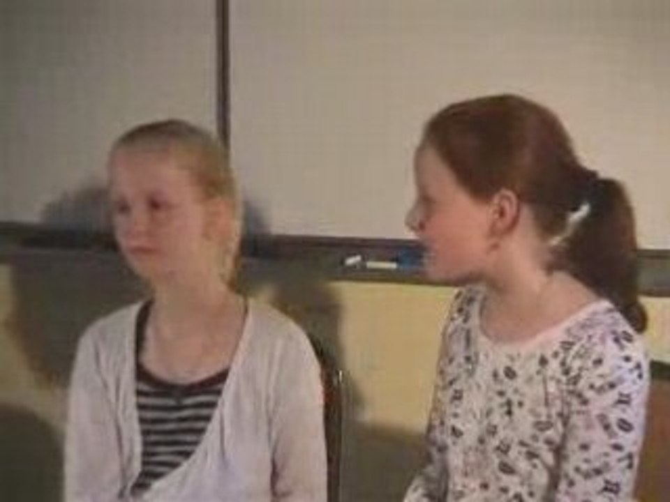 L'arnaqueur avec Agathe et Cécile