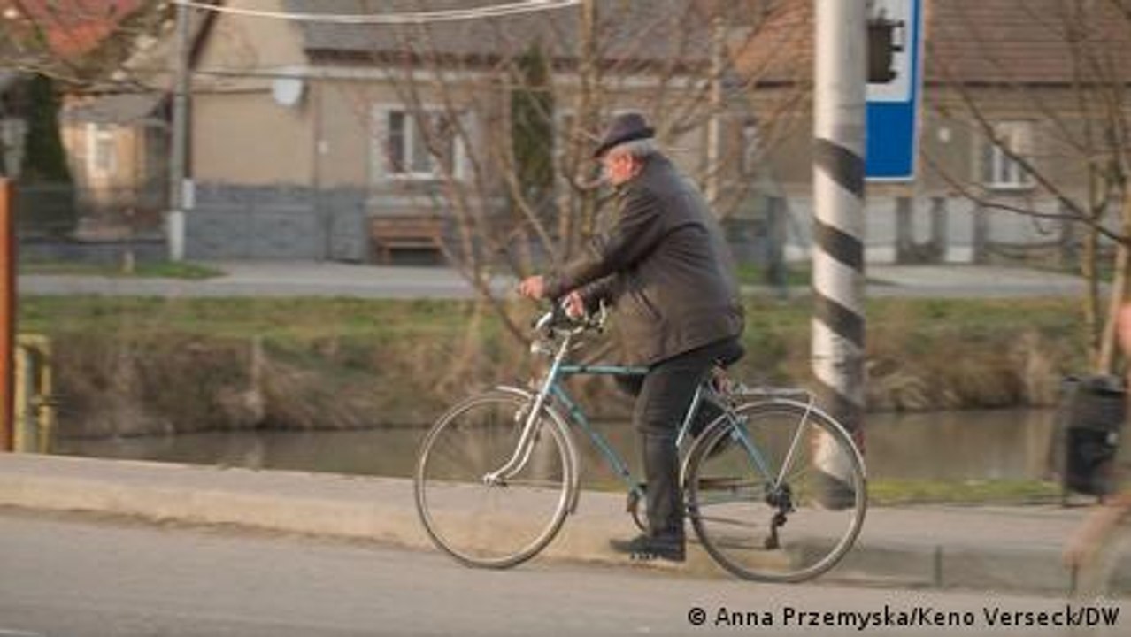 Ukraine: Ungarische Minderheit blickt auf Wahl in Ungarn