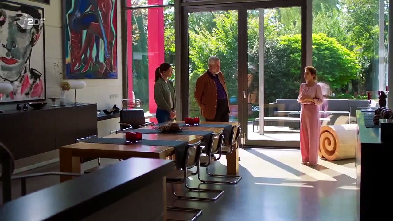 Die Rosenheim-Cops (583) Staffel 25 Folge 5 - Ein Diener zweier Herren