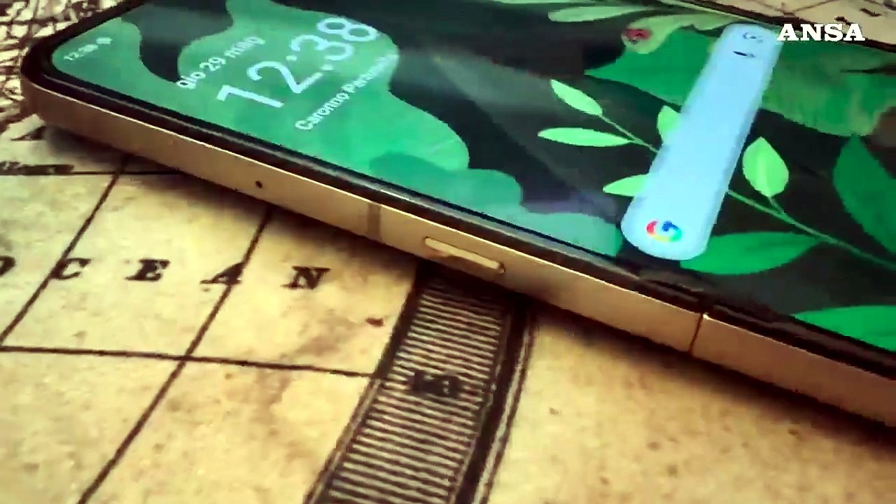 PROVE TECH - Tra design e IA, la prova del nuovo Motorola Razr 60 Ultra ...