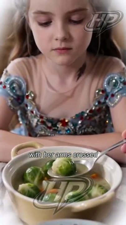 Touch the Daughter, Lycan Queen Makes the World Pay