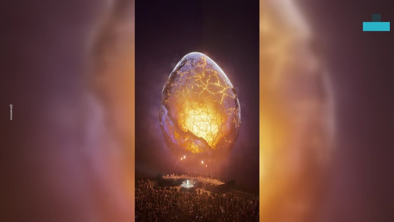 Illenium Stuns With Mind-blowing Sphere Opening