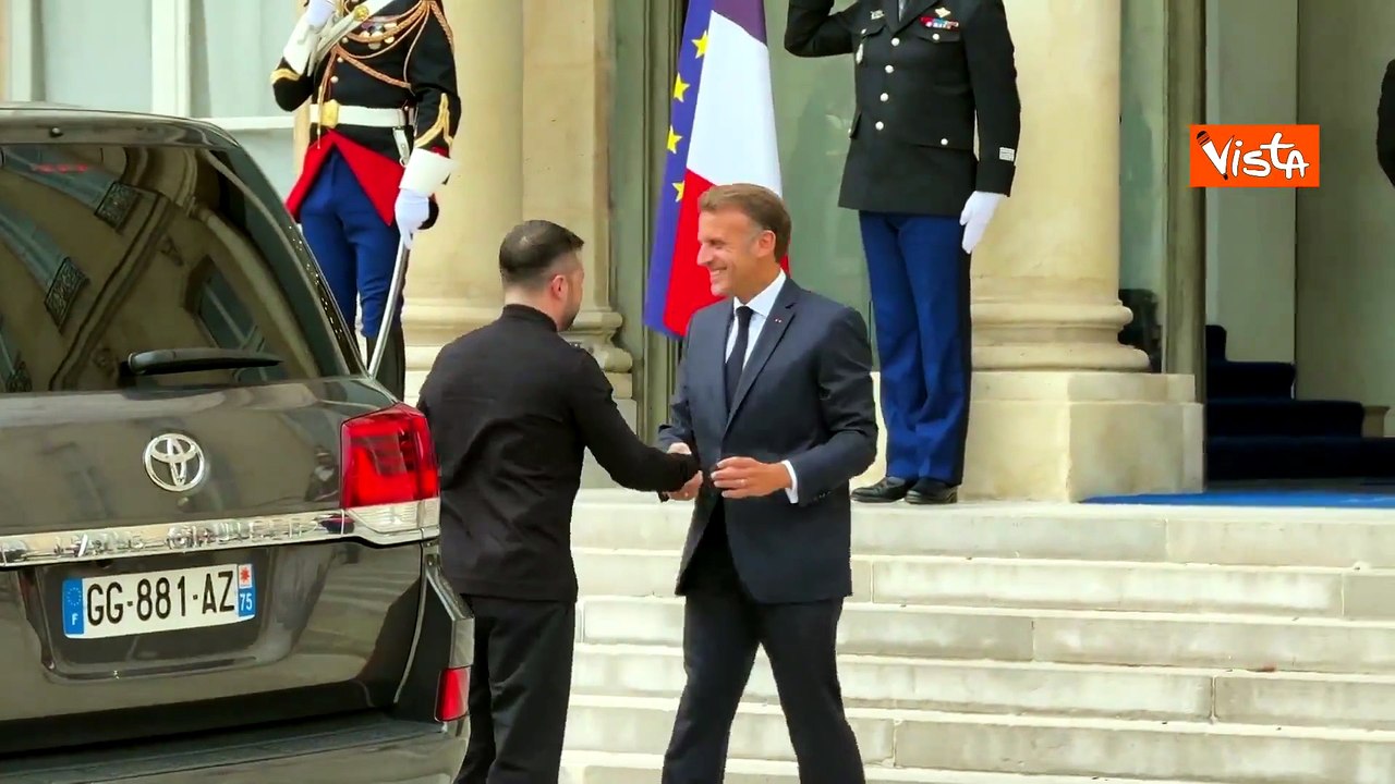 Riunione dei volenterosi con Zelensky, Macron, von der Leyen e leader Ue a Parigi. Meloni in remoto