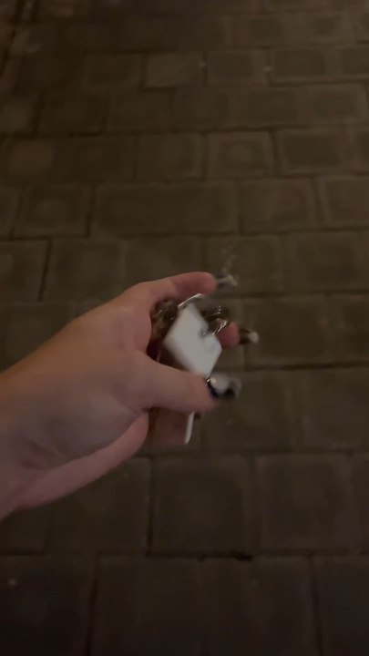 Un démon te suit jusqu’à chez toi 😈