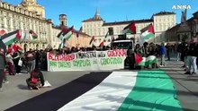 A Torino la protesta pro Pal: "Blocchiamo i ministri della guerra"
