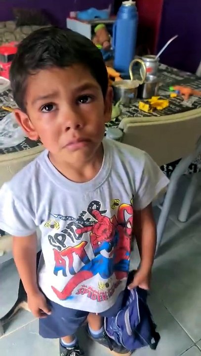 El video viral de Ángel, el niño de 4 años que no quería ir a lo de su madre biológica y en donde finalmente murió
