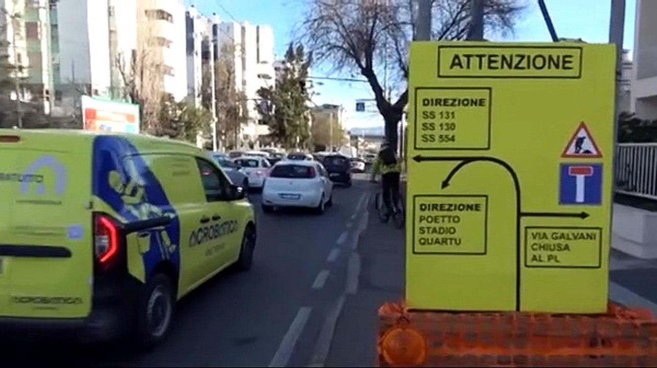 Cagliari, secondo giorno di chiusura per via Galvani: caos traffico