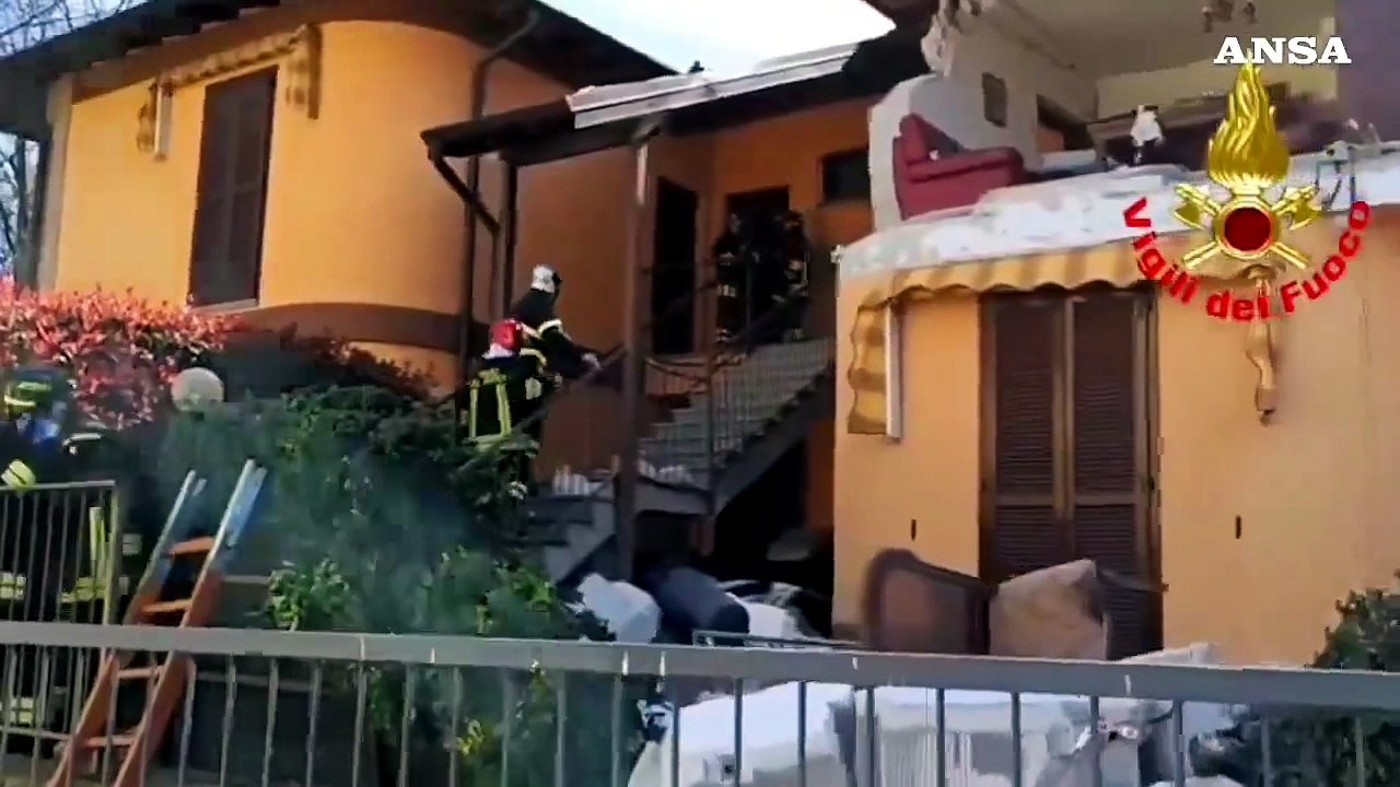 Esplosione in una palazzina nel Pavese, proprietario in ospedale