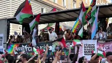 Roma Pride, bandiere della Palestina e 5 minuti di silenzio simbolico