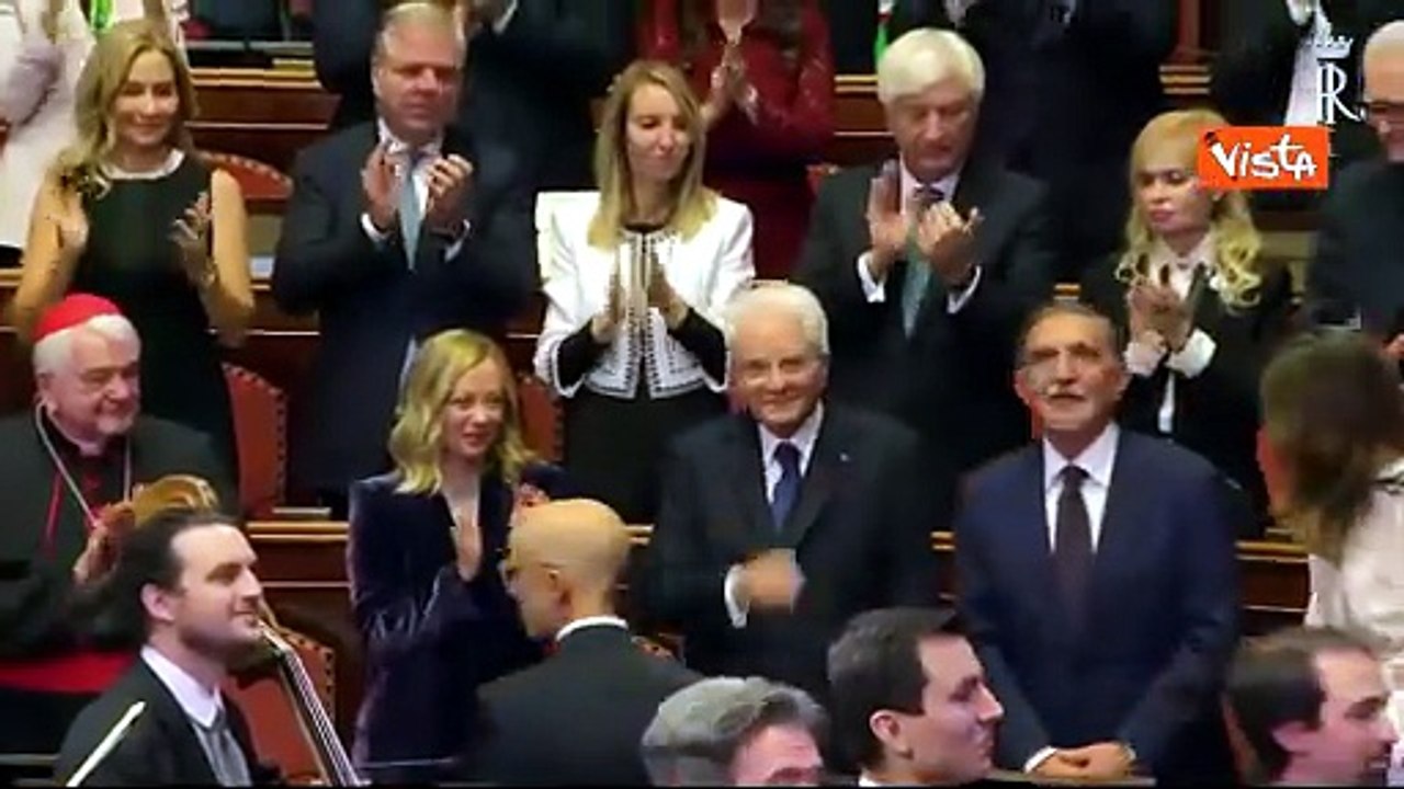 Concerto di Natale al Senato, standing ovation per Mattarella